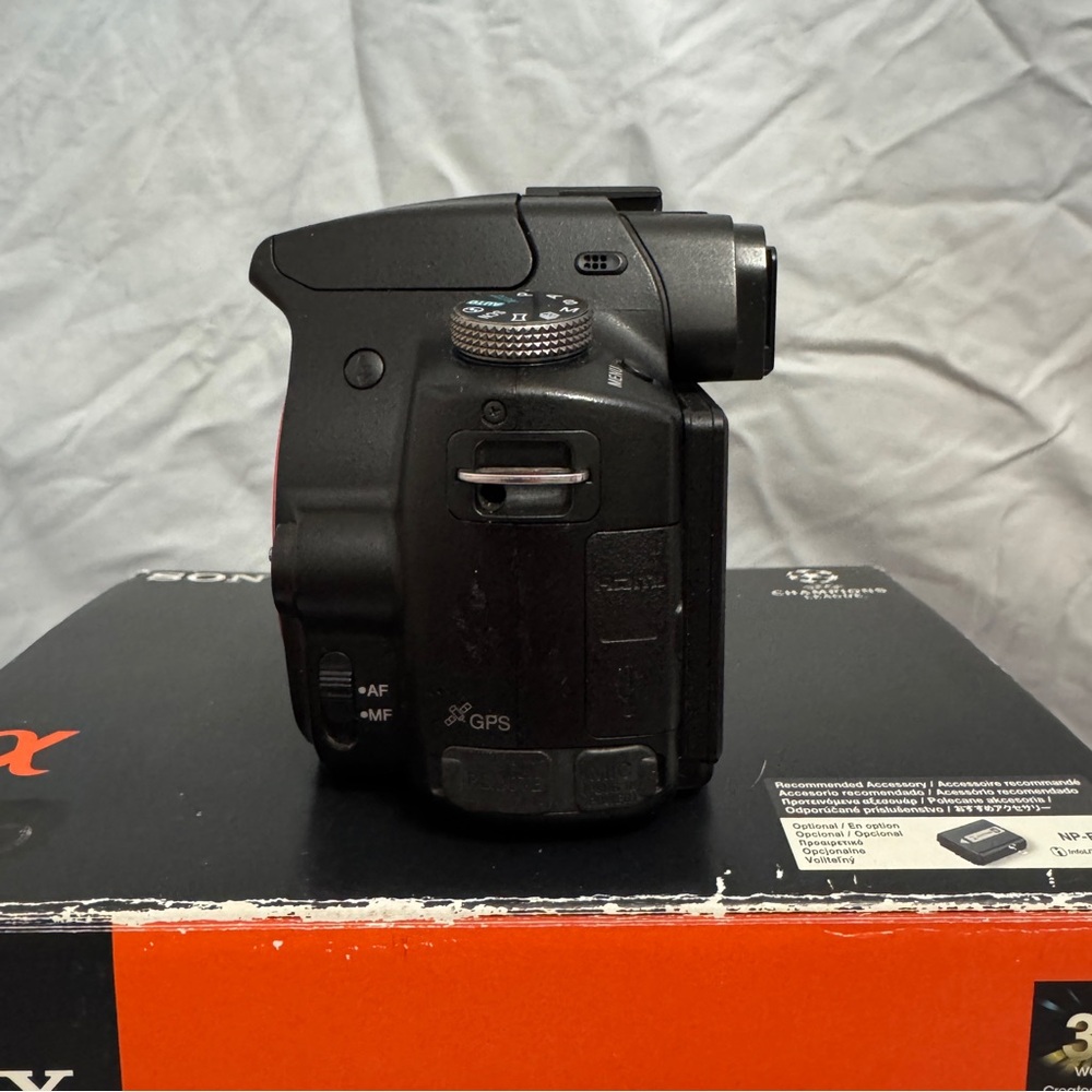 Sony Alpha A55 DSLR Camera w/2 Lenses, Batteries, & Chargers (SLT-A55VL) - Picture 3 of 15